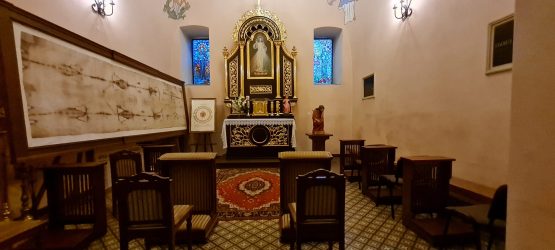 ADORACJA NAJŚWIĘTSZEGO SAKRAMENTU