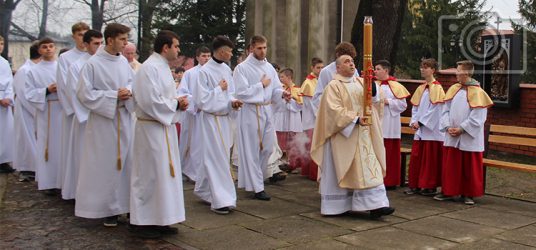 TRIDUUM PASCHALNE