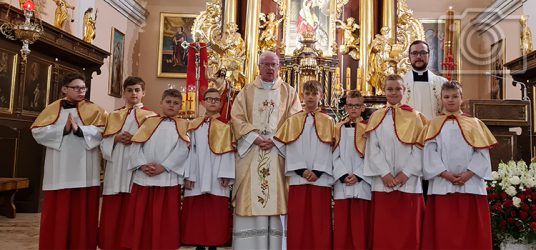BŁOGOSŁAWIEŃSTWO NOWYCH MINISTRANTÓW