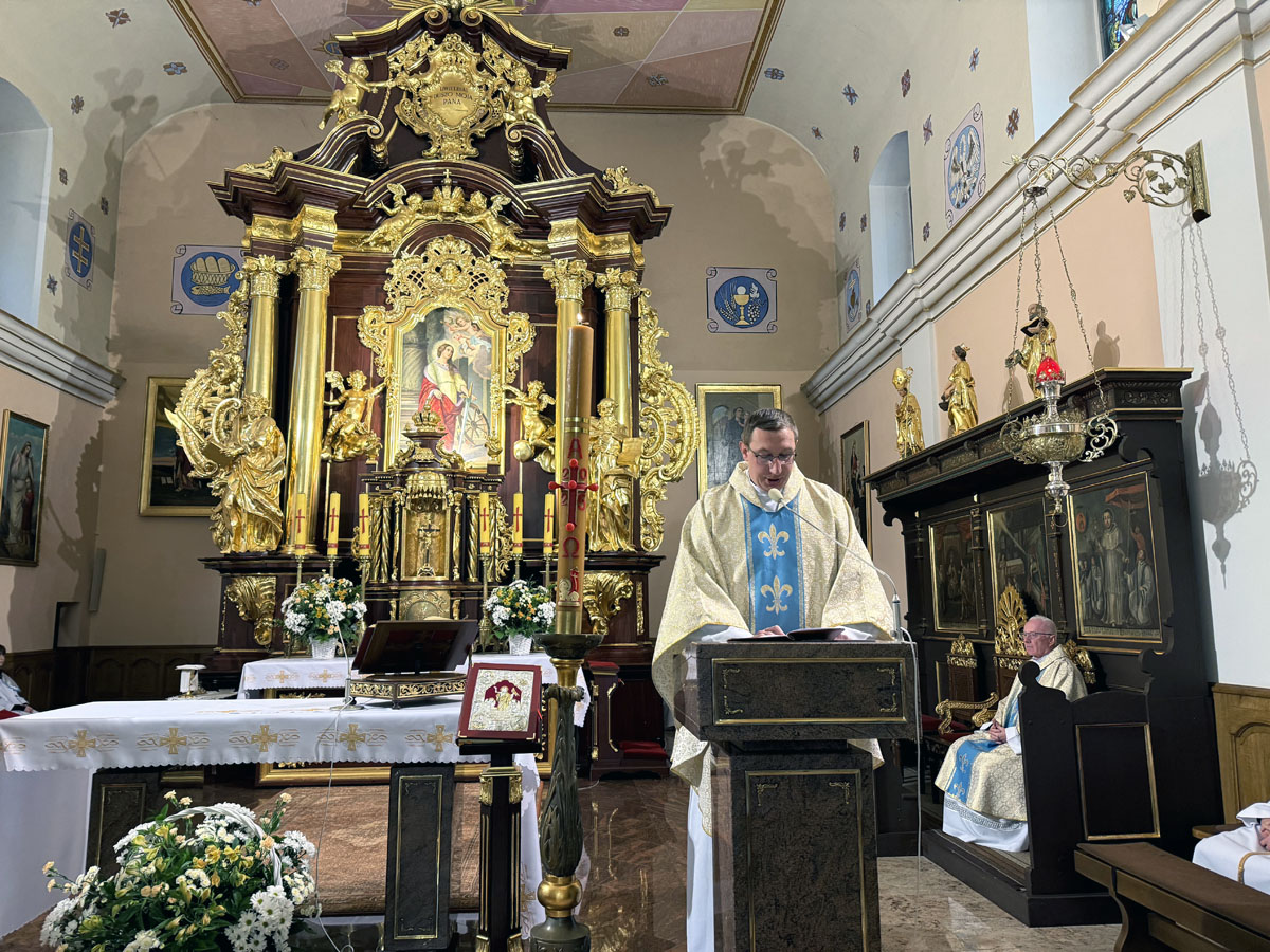 You are currently viewing NABOŻEŃSTWO FATIMSKIE