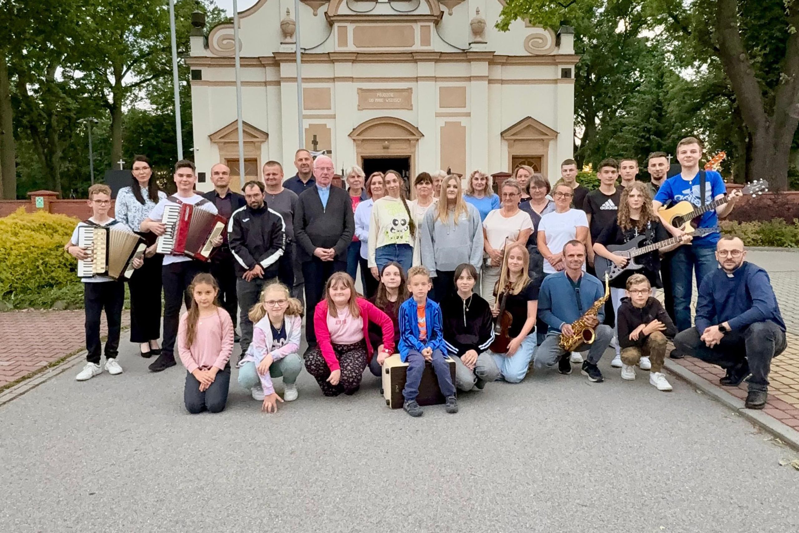 You are currently viewing TYDZIEŃ PEŁEN ŚWIĘTOWANIA